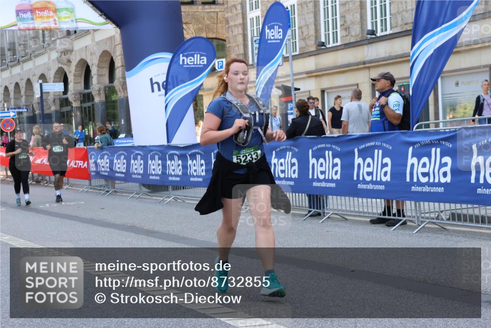 07.09.2025 - BARMER Alsterlauf Strokosch-Dieckow http://msf.ph/oto/8732855 07.09.2025 10:21:45 Ziel 2182, 2727, 3185, 3571, 3699, 4350, 4448, 4475, 4563, 5030, 8004 meine-sportfotos.de