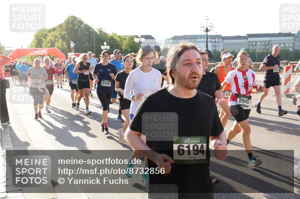 07.09.2025 - BARMER Alsterlauf Yannick Fuchs http://msf.ph/oto/8732856 07.09.2025 09:05:23 Laufen 5727, 5656, 529, 6117, 5588, 36, 6194, 2435, 2945, 6280 meine-sportfotos.de
