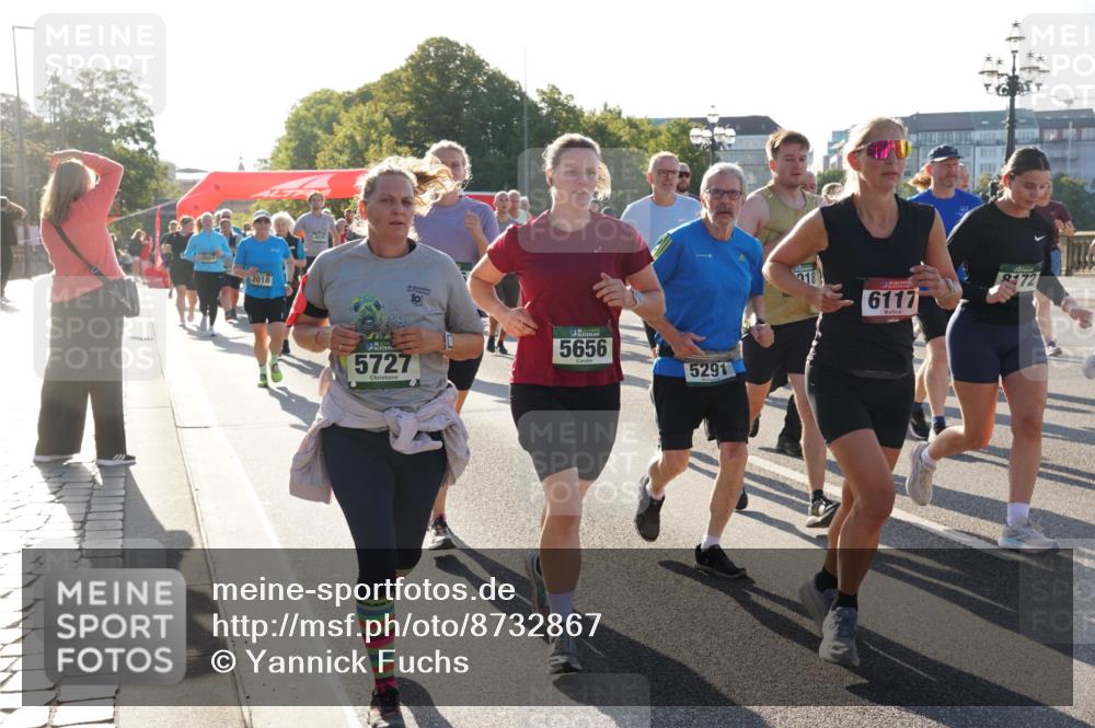 07.09.2025 - BARMER Alsterlauf Yannick Fuchs http://msf.ph/oto/8732867 07.09.2025 09:05:26 Laufen 2018, 10, 5656, 5727, 5291, 18, 472, 6117 meine-sportfotos.de
