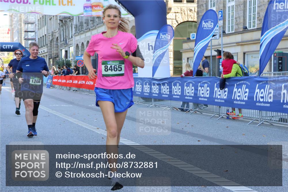 07.09.2025 - BARMER Alsterlauf Strokosch-Dieckow http://msf.ph/oto/8732881 07.09.2025 11:47:06 Ziel 8223, 8285 meine-sportfotos.de