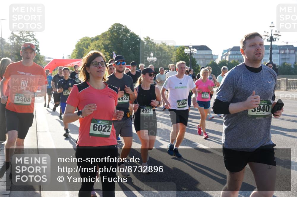 07.09.2025 - BARMER Alsterlauf Yannick Fuchs http://msf.ph/oto/8732896 07.09.2025 09:05:46 Laufen 5408, 3224, 136, 6022, 4922, 4921, 6054, 3231, 3940 meine-sportfotos.de