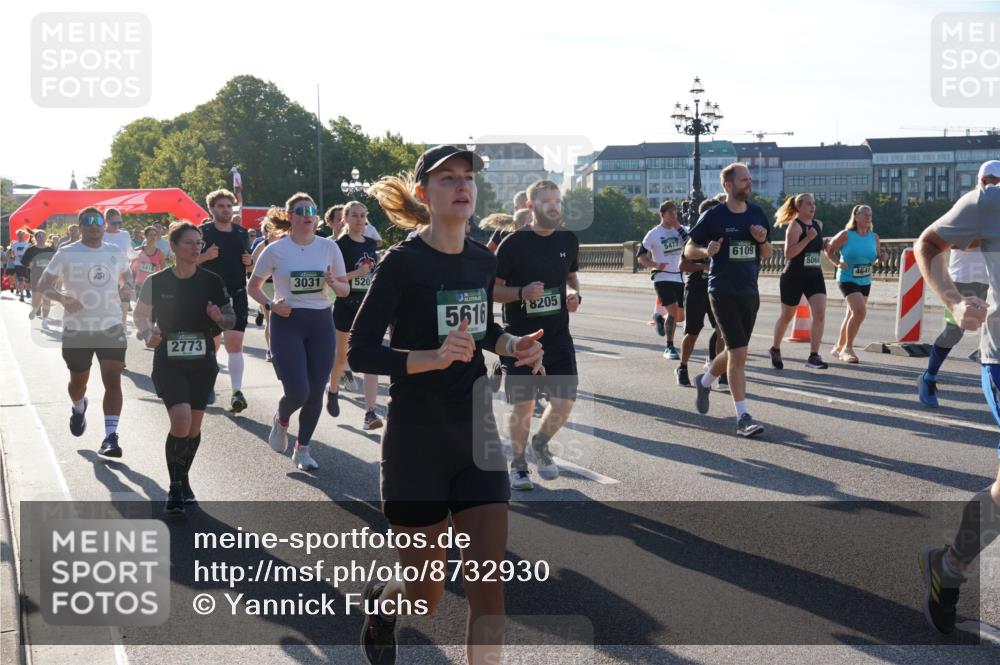 07.09.2025 - BARMER Alsterlauf Yannick Fuchs http://msf.ph/oto/8732930 07.09.2025 09:05:53 Laufen 3410, 3031, 520, 5616, 8205, 2773, 5477, 6109, 5060, 4641 meine-sportfotos.de