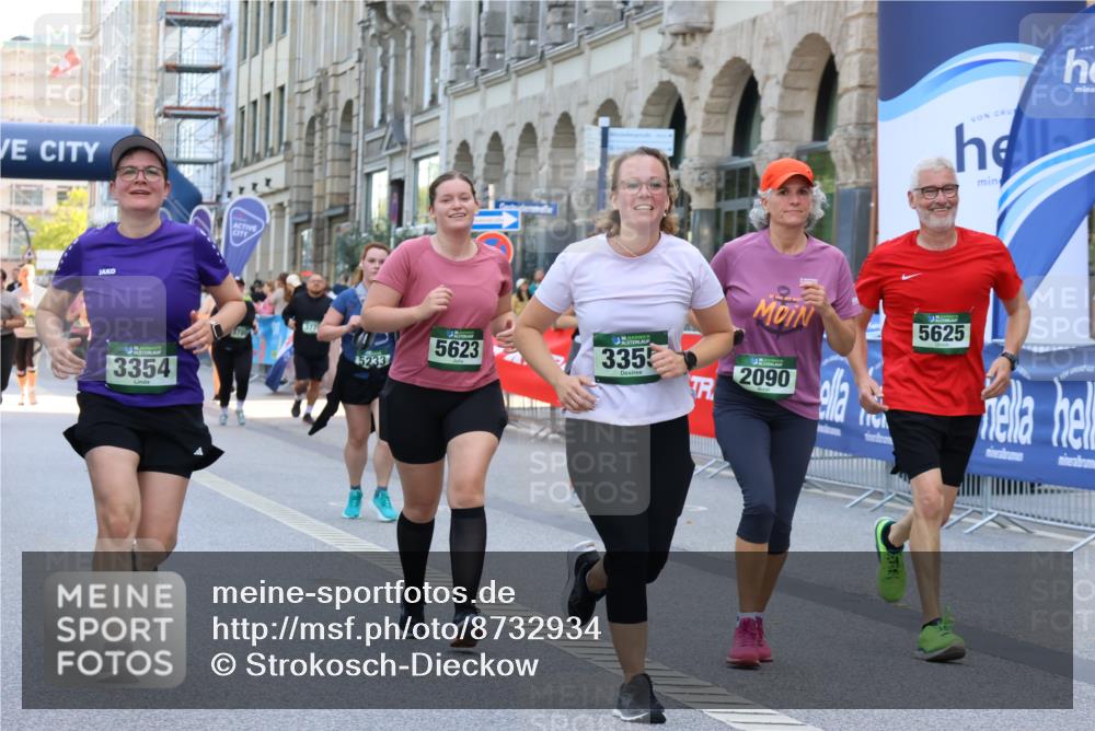 07.09.2025 - BARMER Alsterlauf Strokosch-Dieckow http://msf.ph/oto/8732934 07.09.2025 10:21:39 Ziel 2182, 3091, 3185, 3699, 4437, 4448, 4475, 4563, 5030, 5235, 8004 meine-sportfotos.de