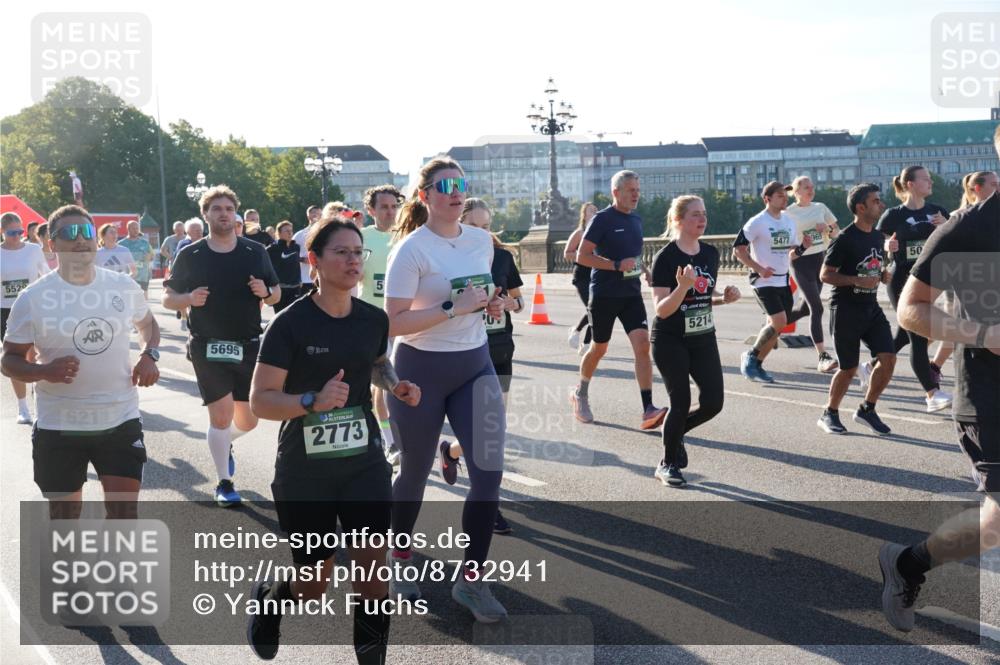 07.09.2025 - BARMER Alsterlauf Yannick Fuchs http://msf.ph/oto/8732941 07.09.2025 09:05:54 Laufen 5520, 5695, 6211, 6, 2773, 5, 5214, 5477, 965, 50 meine-sportfotos.de