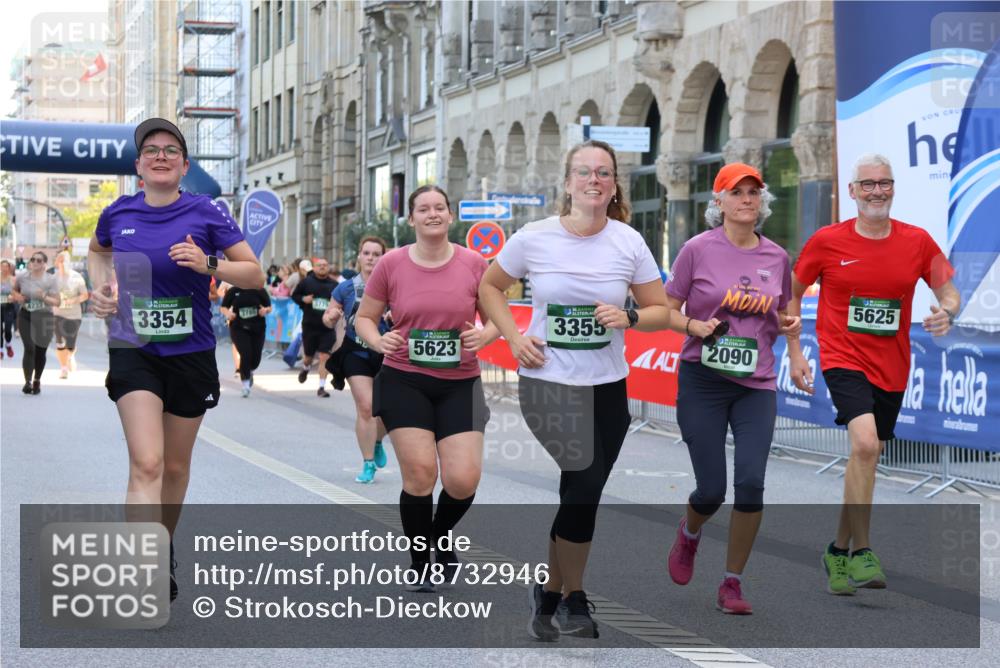 07.09.2025 - BARMER Alsterlauf Strokosch-Dieckow http://msf.ph/oto/8732946 07.09.2025 10:21:39 Ziel 2182, 3091, 3185, 3699, 4437, 4448, 4475, 4563, 5030, 5235, 8004 meine-sportfotos.de