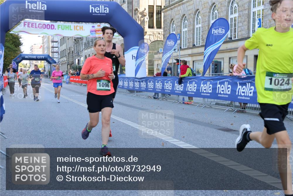 07.09.2025 - BARMER Alsterlauf Strokosch-Dieckow http://msf.ph/oto/8732949 07.09.2025 11:47:01 Ziel 8223, 8285 meine-sportfotos.de
