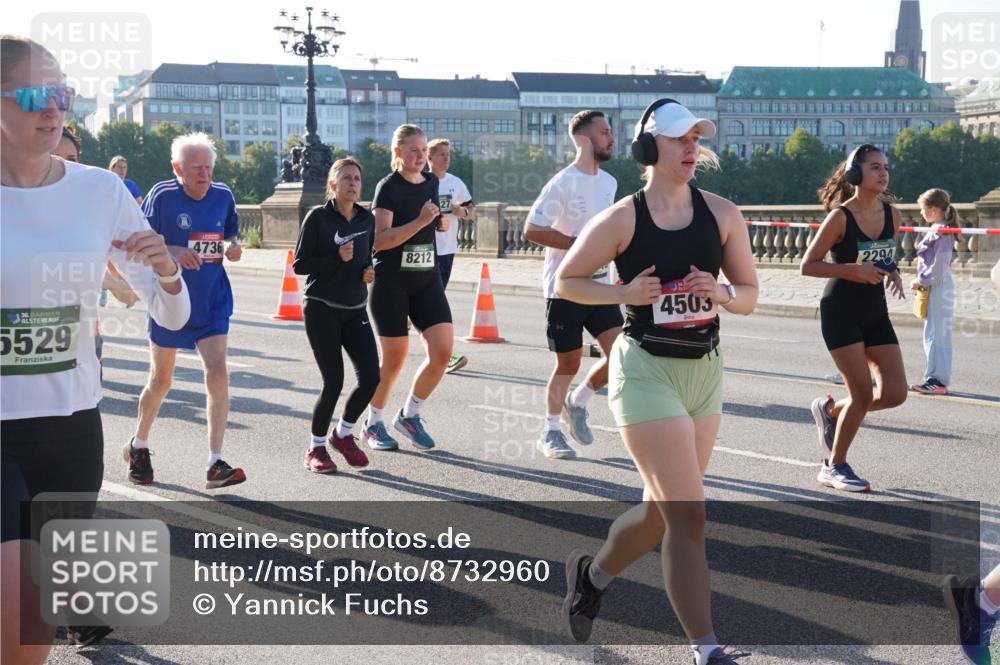 07.09.2025 - BARMER Alsterlauf Yannick Fuchs http://msf.ph/oto/8732960 07.09.2025 09:05:57 Laufen 36, 5529, 4736, 8212, 27, 4503, 2294 meine-sportfotos.de