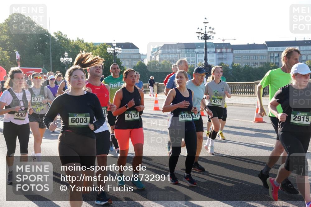 07.09.2025 - BARMER Alsterlauf Yannick Fuchs http://msf.ph/oto/8732991 07.09.2025 09:06:01 Laufen 4466, 5371, 6003, 4115, 4108, 4211, 4291, 2915 meine-sportfotos.de