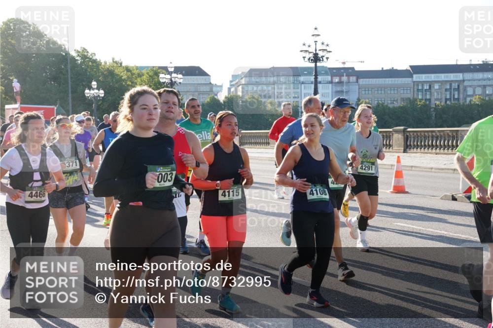 07.09.2025 - BARMER Alsterlauf Yannick Fuchs http://msf.ph/oto/8732995 07.09.2025 09:06:01 Laufen 4466, 371, 003, 4115, 4108, 4291 meine-sportfotos.de
