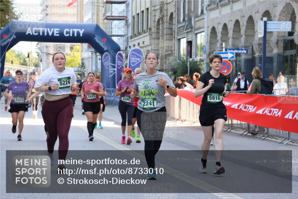 07.09.2025 - BARMER Alsterlauf Strokosch-Dieckow http://msf.ph/oto/8733010 07.09.2025 10:21:31 Ziel 2281, 2336, 2337, 2706, 3091, 3183, 3185, 3312, 3313, 4029, 4437, 5030, 5235, 5959, 8004 meine-sportfotos.de