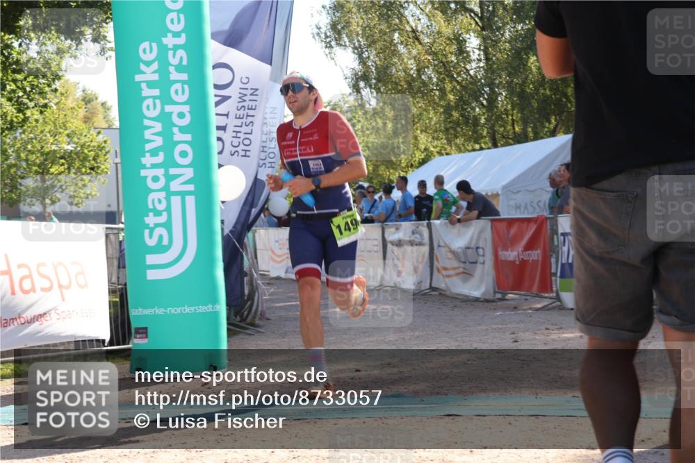 07.09.2025 - 19. Norderstedt Triathlon Luisa Fischer http://msf.ph/oto/8733057 07.09.2025 16:10:44 Ziel 1496 meine-sportfotos.de