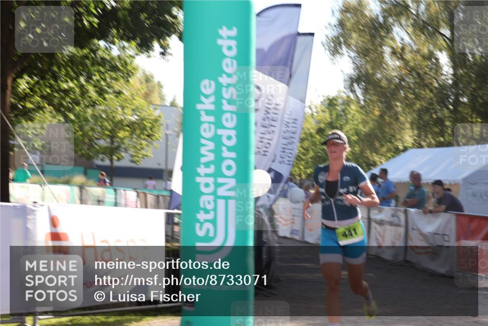 07.09.2025 - 19. Norderstedt Triathlon Luisa Fischer http://msf.ph/oto/8733071 07.09.2025 16:10:55 Ziel 441 meine-sportfotos.de