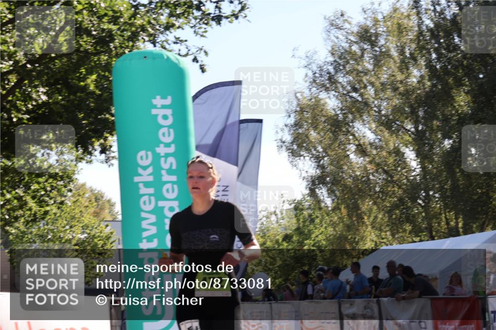 07.09.2025 - 19. Norderstedt Triathlon Luisa Fischer http://msf.ph/oto/8733081 07.09.2025 16:11:14 Ziel 472 meine-sportfotos.de