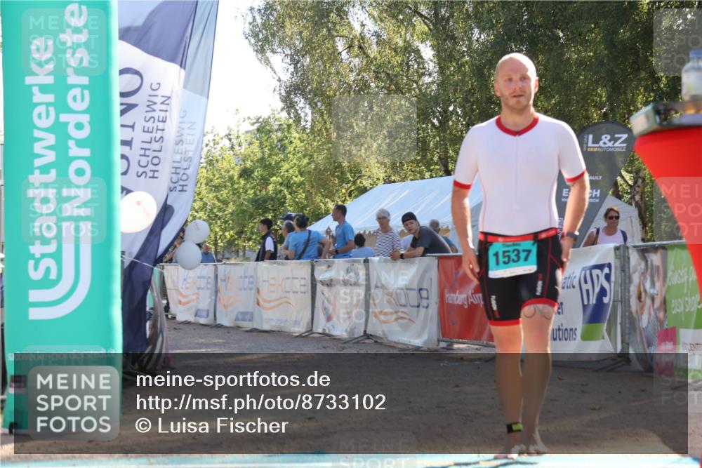 07.09.2025 - 19. Norderstedt Triathlon Luisa Fischer http://msf.ph/oto/8733102 07.09.2025 16:11:35 Ziel 1537 meine-sportfotos.de