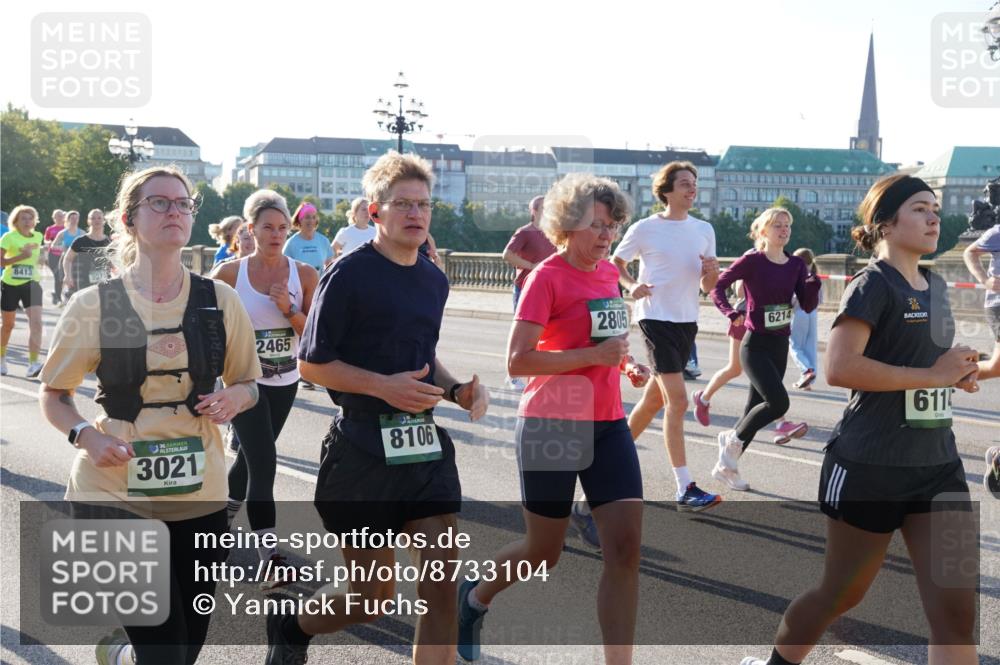 07.09.2025 - BARMER Alsterlauf Yannick Fuchs http://msf.ph/oto/8733104 07.09.2025 09:06:27 Laufen 8413, 36, 3021, 2465, 8106, 2805, 6214, 611 meine-sportfotos.de