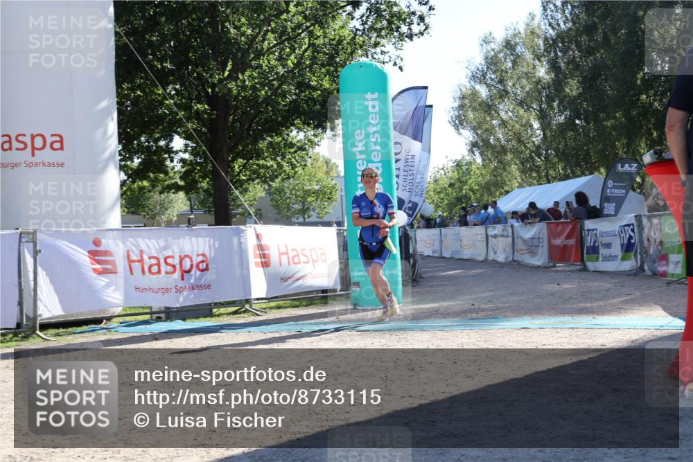 07.09.2025 - 19. Norderstedt Triathlon Luisa Fischer http://msf.ph/oto/8733115 07.09.2025 16:12:06 Ziel 478 meine-sportfotos.de