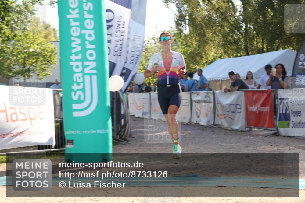 07.09.2025 - 19. Norderstedt Triathlon Luisa Fischer http://msf.ph/oto/8733126 07.09.2025 16:12:16 Ziel 475 meine-sportfotos.de