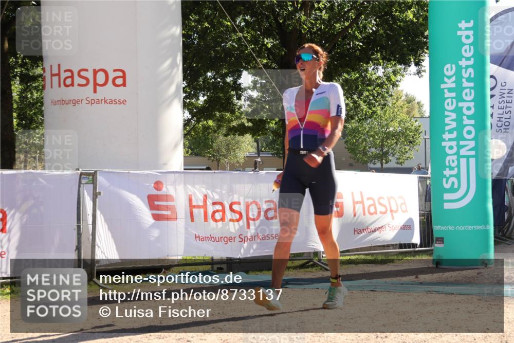 07.09.2025 - 19. Norderstedt Triathlon Luisa Fischer http://msf.ph/oto/8733137 07.09.2025 16:12:18 Ziel 475 meine-sportfotos.de