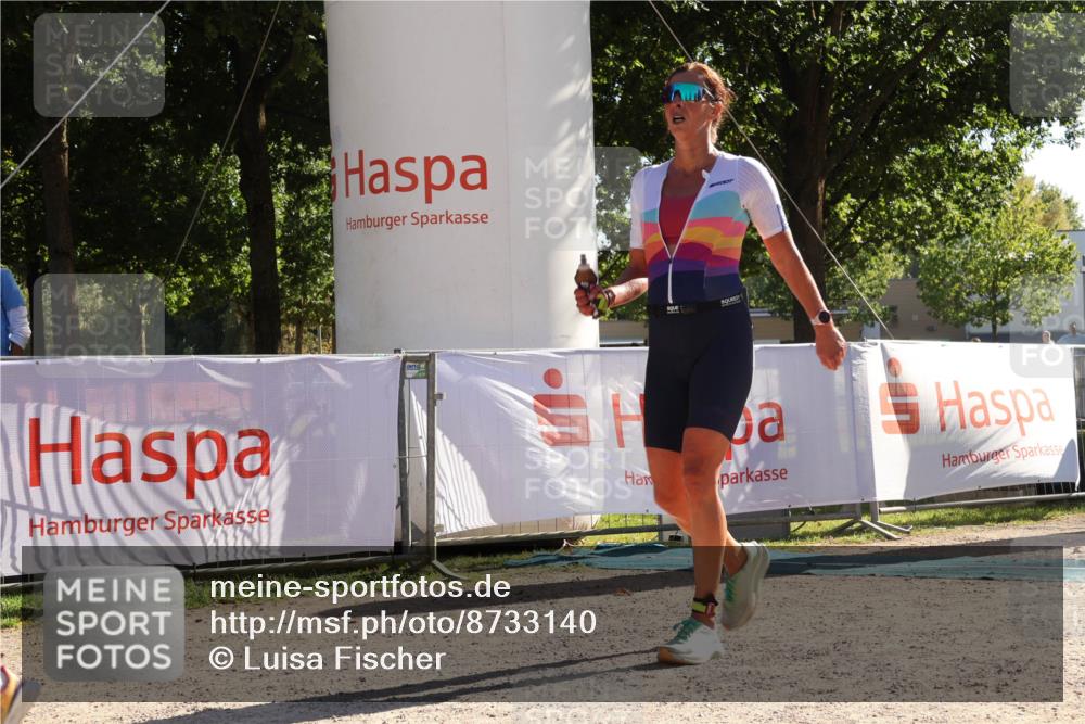 07.09.2025 - 19. Norderstedt Triathlon Luisa Fischer http://msf.ph/oto/8733140 07.09.2025 16:12:19 Ziel 475 meine-sportfotos.de