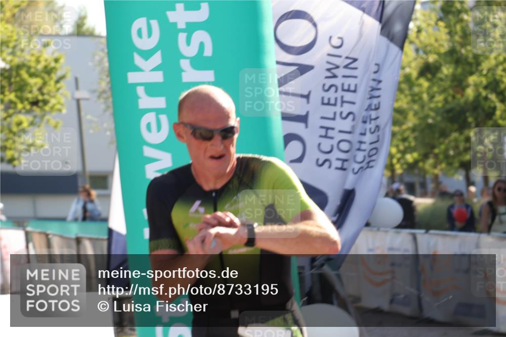 07.09.2025 - 19. Norderstedt Triathlon Luisa Fischer http://msf.ph/oto/8733195 07.09.2025 16:15:43 Ziel 1483 meine-sportfotos.de