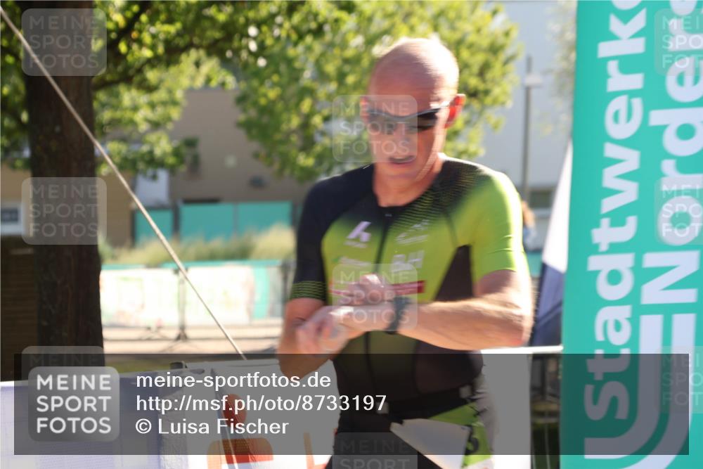 07.09.2025 - 19. Norderstedt Triathlon Luisa Fischer http://msf.ph/oto/8733197 07.09.2025 16:15:44 Ziel 1483 meine-sportfotos.de