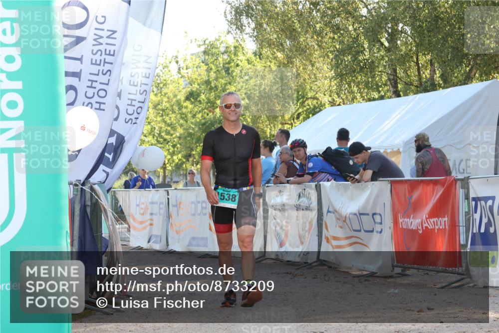 07.09.2025 - 19. Norderstedt Triathlon Luisa Fischer http://msf.ph/oto/8733209 07.09.2025 16:16:47 Ziel  meine-sportfotos.de
