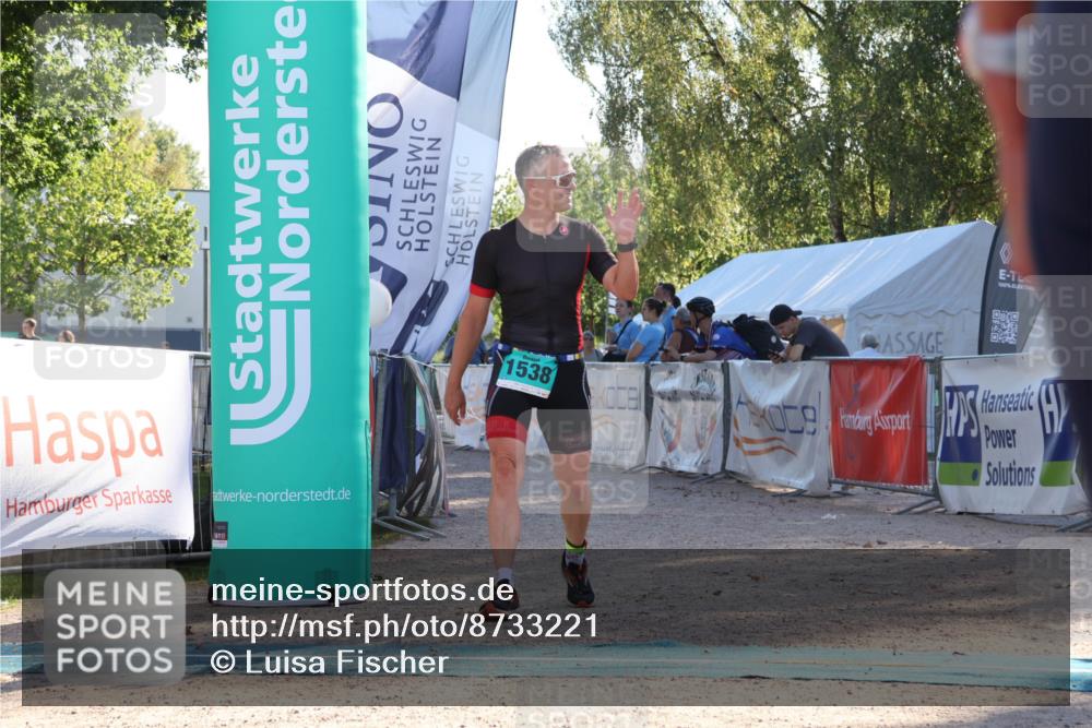 07.09.2025 - 19. Norderstedt Triathlon Luisa Fischer http://msf.ph/oto/8733221 07.09.2025 16:16:52 Ziel 1538 meine-sportfotos.de