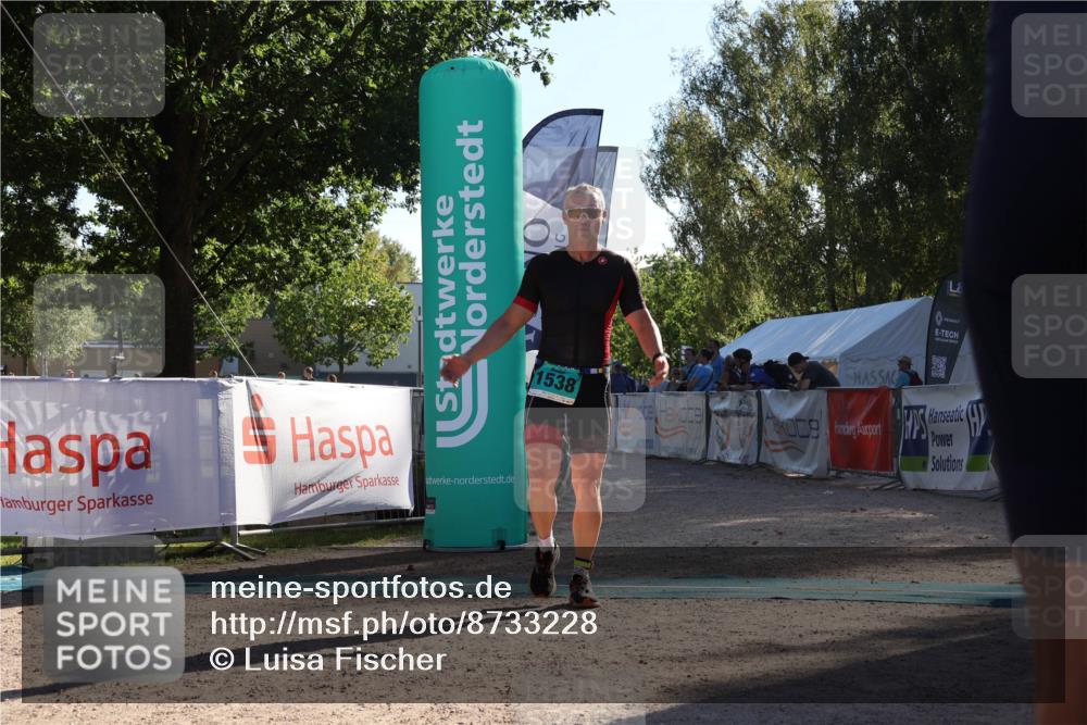 07.09.2025 - 19. Norderstedt Triathlon Luisa Fischer http://msf.ph/oto/8733228 07.09.2025 16:16:54 Ziel 1538 meine-sportfotos.de