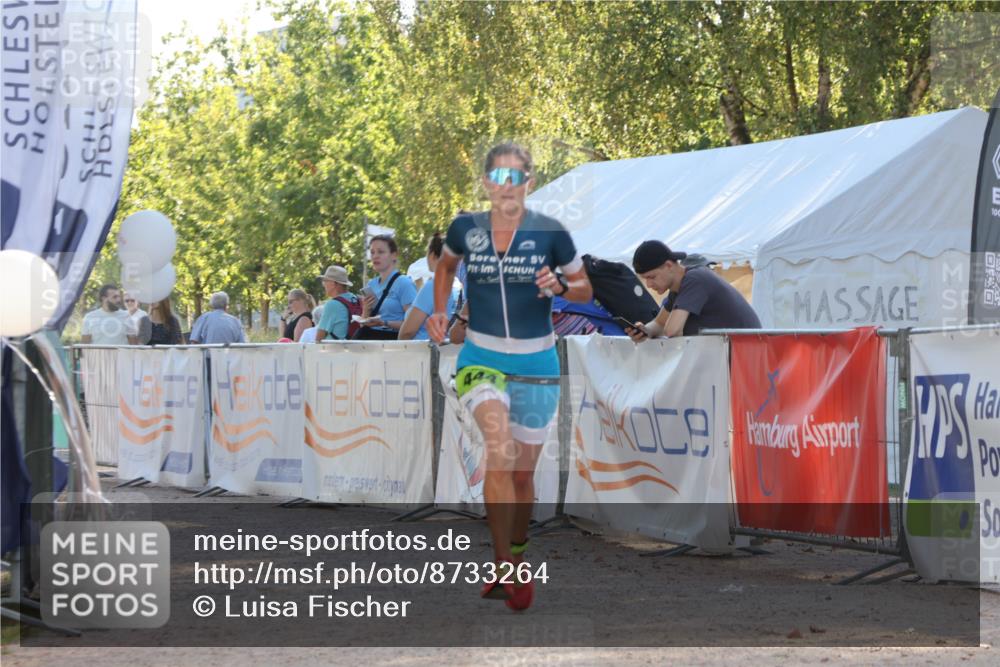 07.09.2025 - 19. Norderstedt Triathlon Luisa Fischer http://msf.ph/oto/8733264 07.09.2025 16:17:09 Ziel 444, 514 meine-sportfotos.de