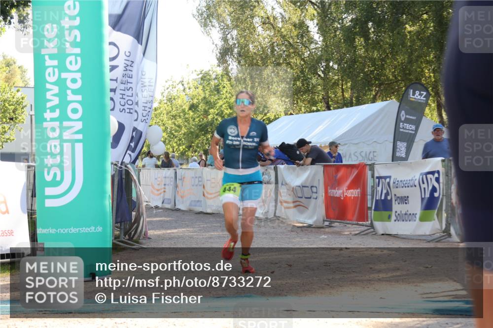 07.09.2025 - 19. Norderstedt Triathlon Luisa Fischer http://msf.ph/oto/8733272 07.09.2025 16:17:10 Ziel 444, 514 meine-sportfotos.de