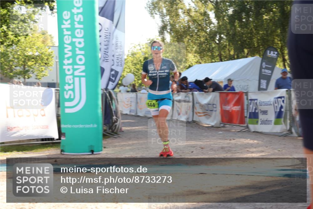 07.09.2025 - 19. Norderstedt Triathlon Luisa Fischer http://msf.ph/oto/8733273 07.09.2025 16:17:11 Ziel 444, 514 meine-sportfotos.de