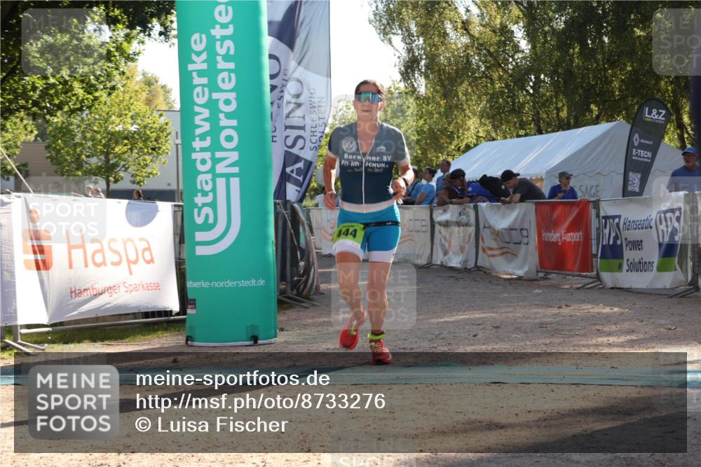 07.09.2025 - 19. Norderstedt Triathlon Luisa Fischer http://msf.ph/oto/8733276 07.09.2025 16:17:11 Ziel 444, 514 meine-sportfotos.de