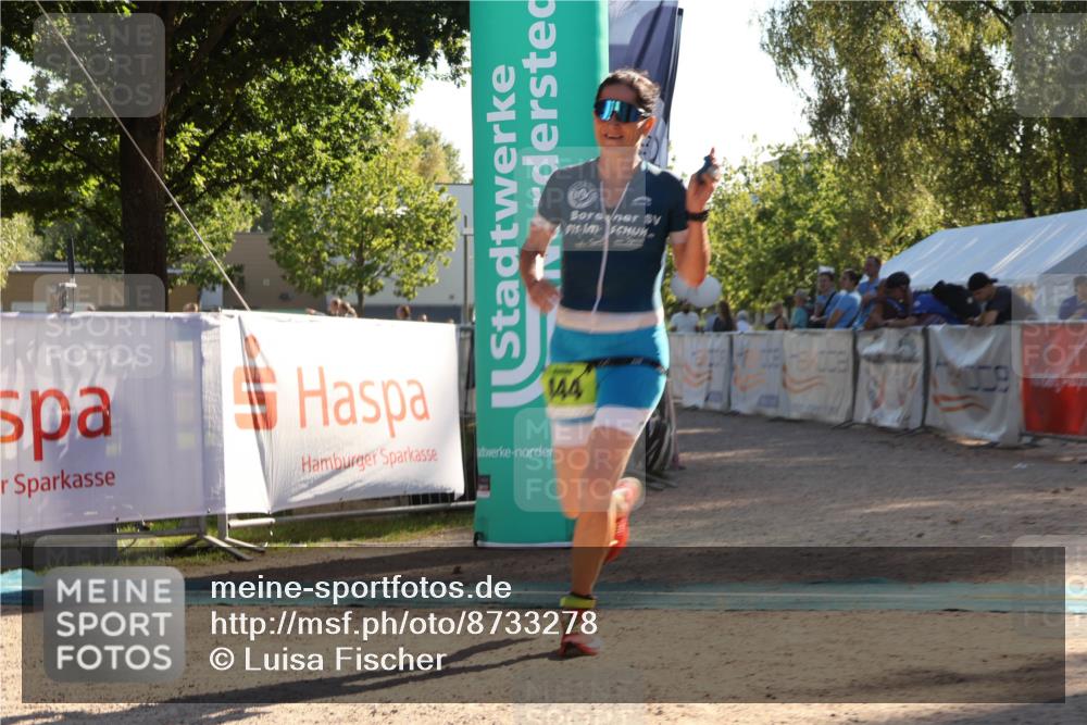 07.09.2025 - 19. Norderstedt Triathlon Luisa Fischer http://msf.ph/oto/8733278 07.09.2025 16:17:12 Ziel 444, 514 meine-sportfotos.de