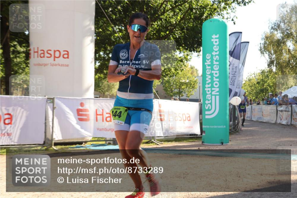 07.09.2025 - 19. Norderstedt Triathlon Luisa Fischer http://msf.ph/oto/8733289 07.09.2025 16:17:13 Ziel 444, 514, 967 meine-sportfotos.de