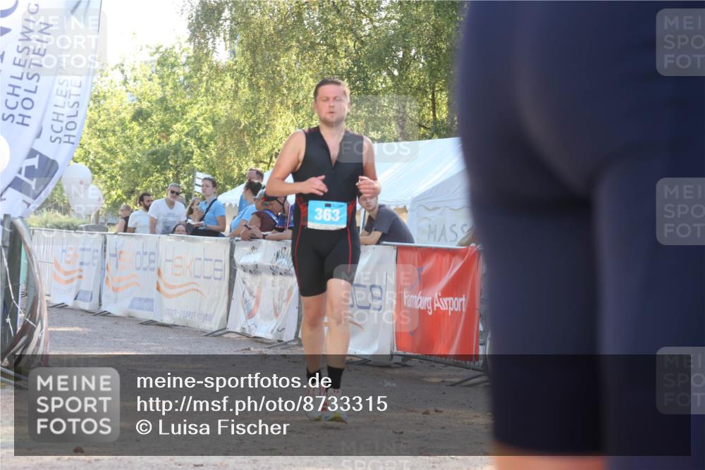 07.09.2025 - 19. Norderstedt Triathlon Luisa Fischer http://msf.ph/oto/8733315 07.09.2025 16:17:35 Ziel 363 meine-sportfotos.de
