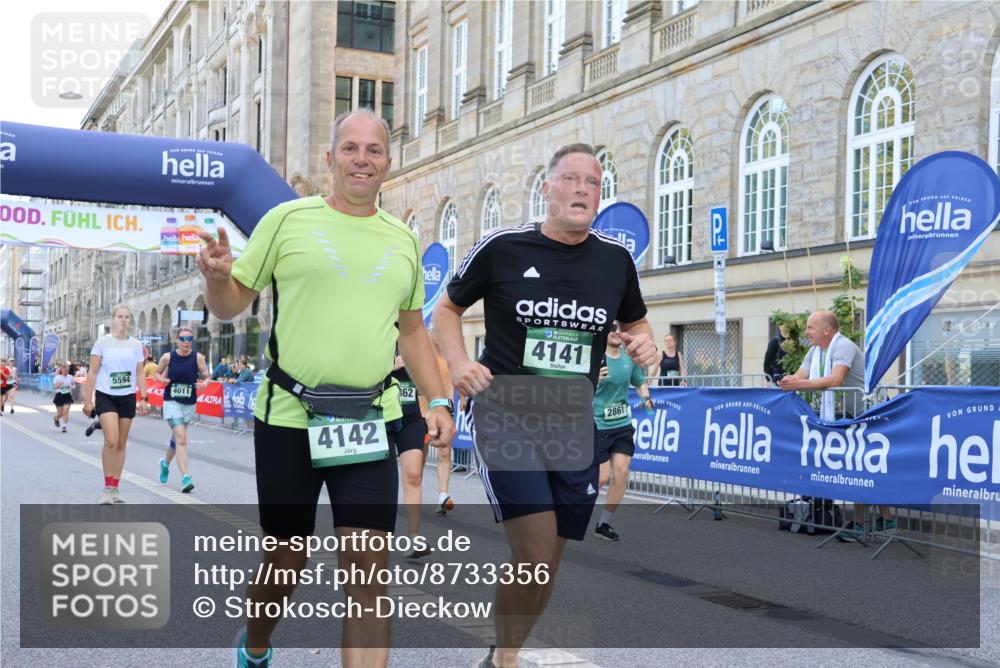 07.09.2025 - BARMER Alsterlauf Strokosch-Dieckow http://msf.ph/oto/8733356 07.09.2025 10:21:08 Ziel 2090, 2115, 3189, 3354, 3355, 3547, 3635, 3779, 3780, 3887, 3965, 3994, 4167, 4233, 4234, 5224, 5233, 5623, 5625, 5916 meine-sportfotos.de