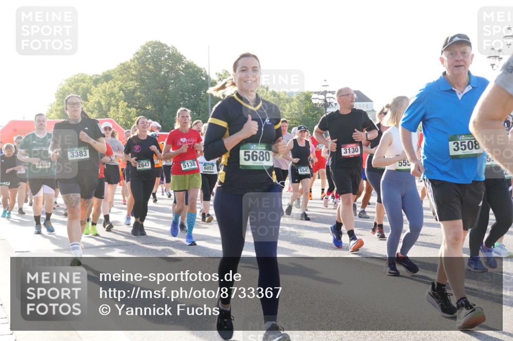 07.09.2025 - BARMER Alsterlauf Yannick Fuchs http://msf.ph/oto/8733367 07.09.2025 09:06:51 Laufen 109, 4459, 3383, 2847, 332049, 5138, 6053, 5680, 5547, 47, 3130, 555, 3508, 5 meine-sportfotos.de