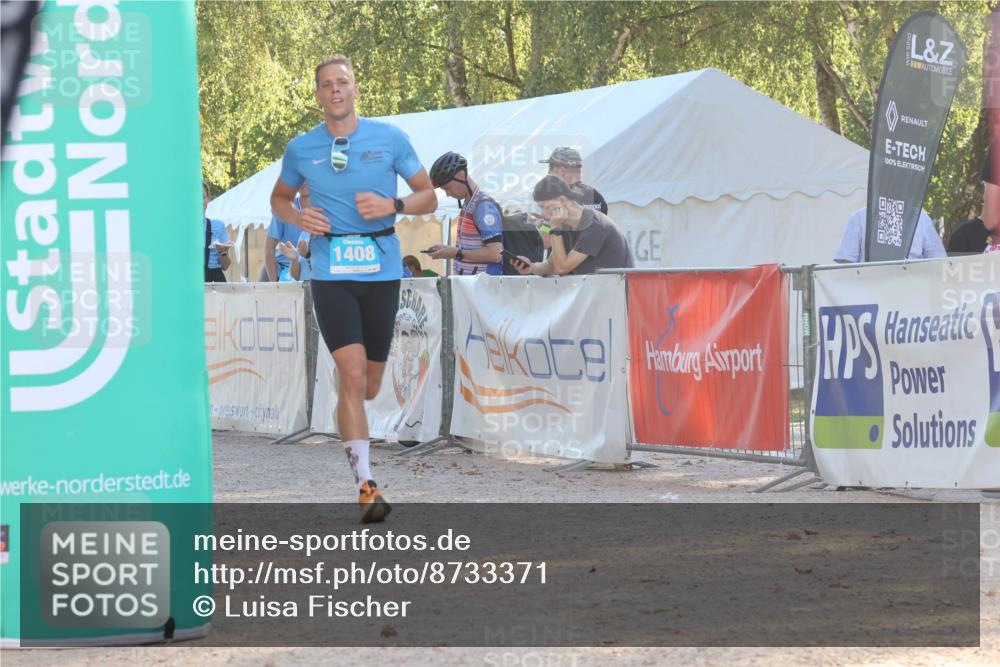 07.09.2025 - 19. Norderstedt Triathlon Luisa Fischer http://msf.ph/oto/8733371 07.09.2025 16:19:48 Ziel 1408 meine-sportfotos.de