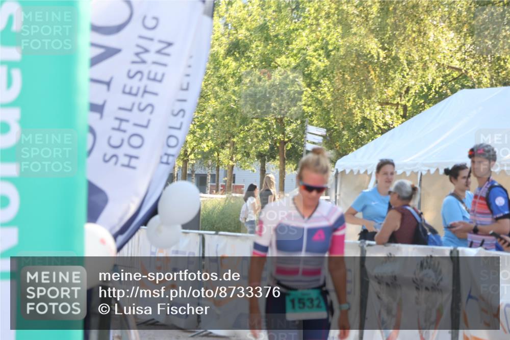 07.09.2025 - 19. Norderstedt Triathlon Luisa Fischer http://msf.ph/oto/8733376 07.09.2025 16:19:56 Ziel 1408 meine-sportfotos.de
