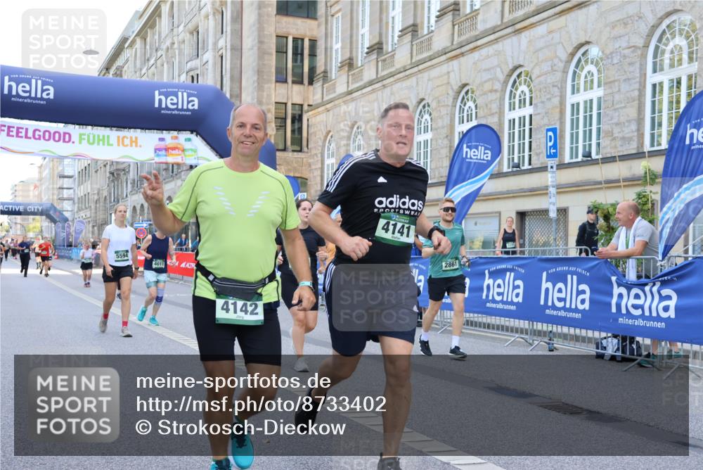 07.09.2025 - BARMER Alsterlauf Strokosch-Dieckow http://msf.ph/oto/8733402 07.09.2025 10:21:07 Ziel 2090, 2115, 3189, 3354, 3355, 3779, 3780, 3887, 3965, 3994, 4167, 4233, 4234, 5224, 5233, 5623, 5625, 5916 meine-sportfotos.de