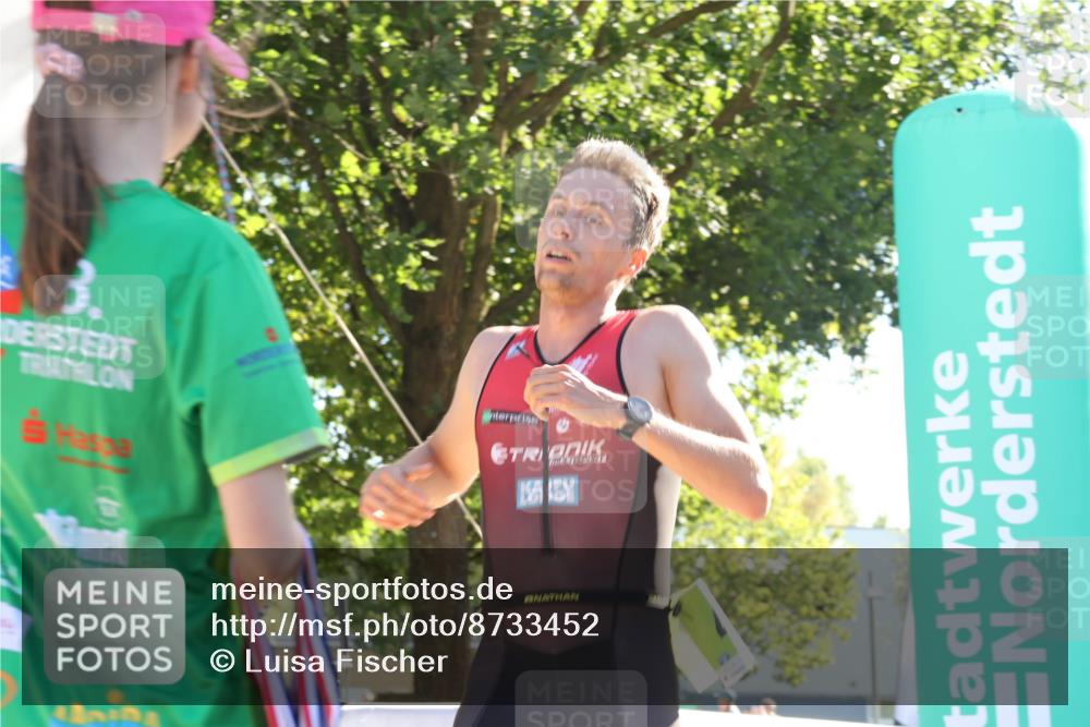 07.09.2025 - 19. Norderstedt Triathlon Luisa Fischer http://msf.ph/oto/8733452 07.09.2025 16:21:00 Ziel 498 meine-sportfotos.de