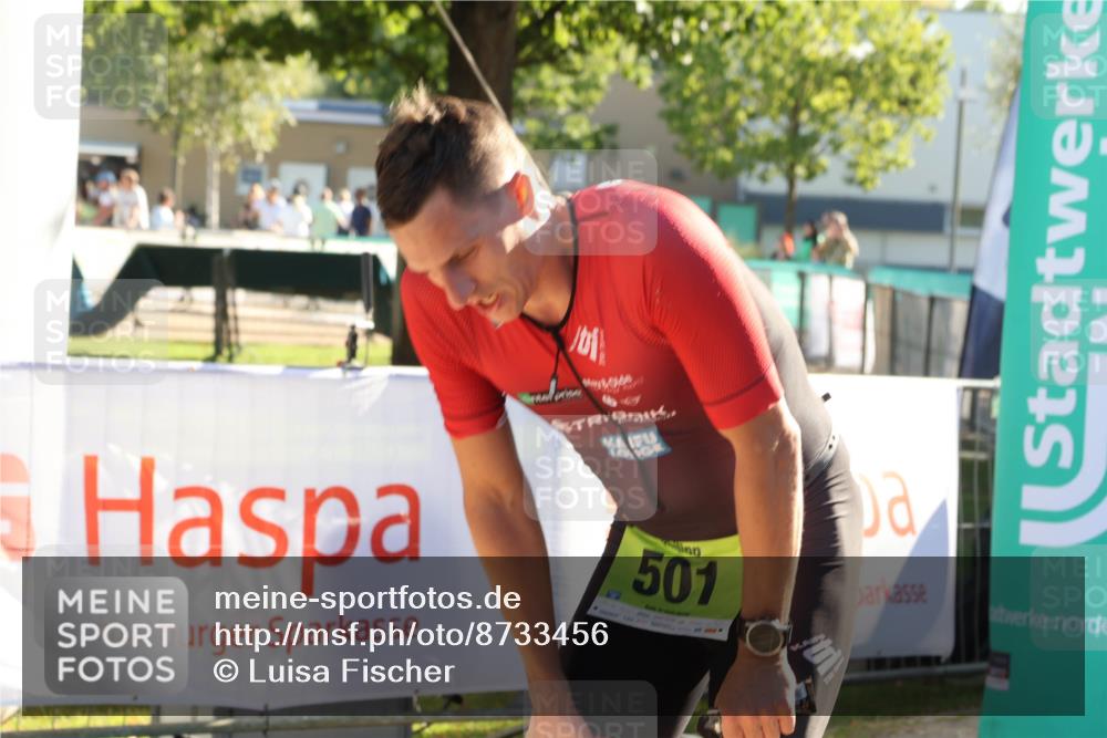 07.09.2025 - 19. Norderstedt Triathlon Luisa Fischer http://msf.ph/oto/8733456 07.09.2025 16:21:19 Ziel 501 meine-sportfotos.de