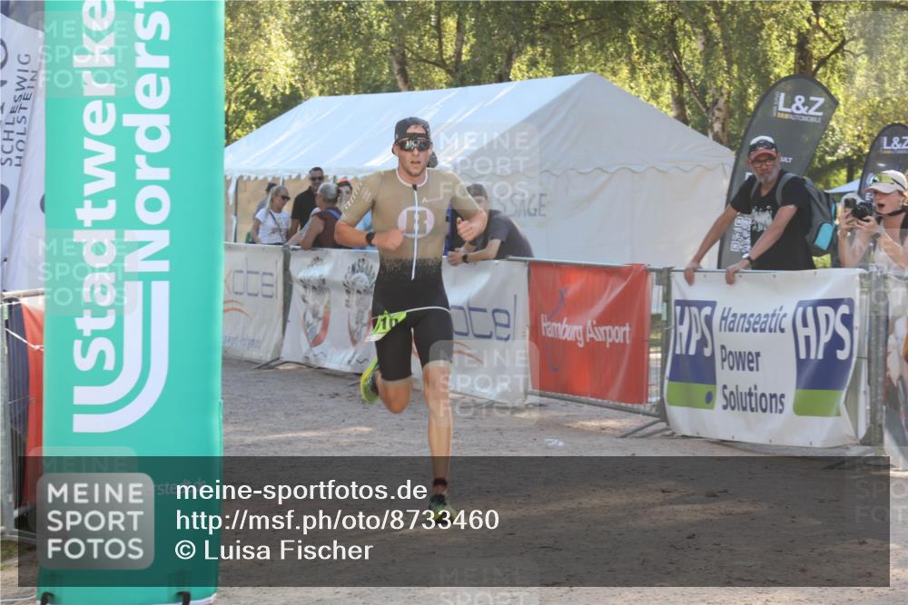 07.09.2025 - 19. Norderstedt Triathlon Luisa Fischer http://msf.ph/oto/8733460 07.09.2025 16:21:31 Ziel 510 meine-sportfotos.de