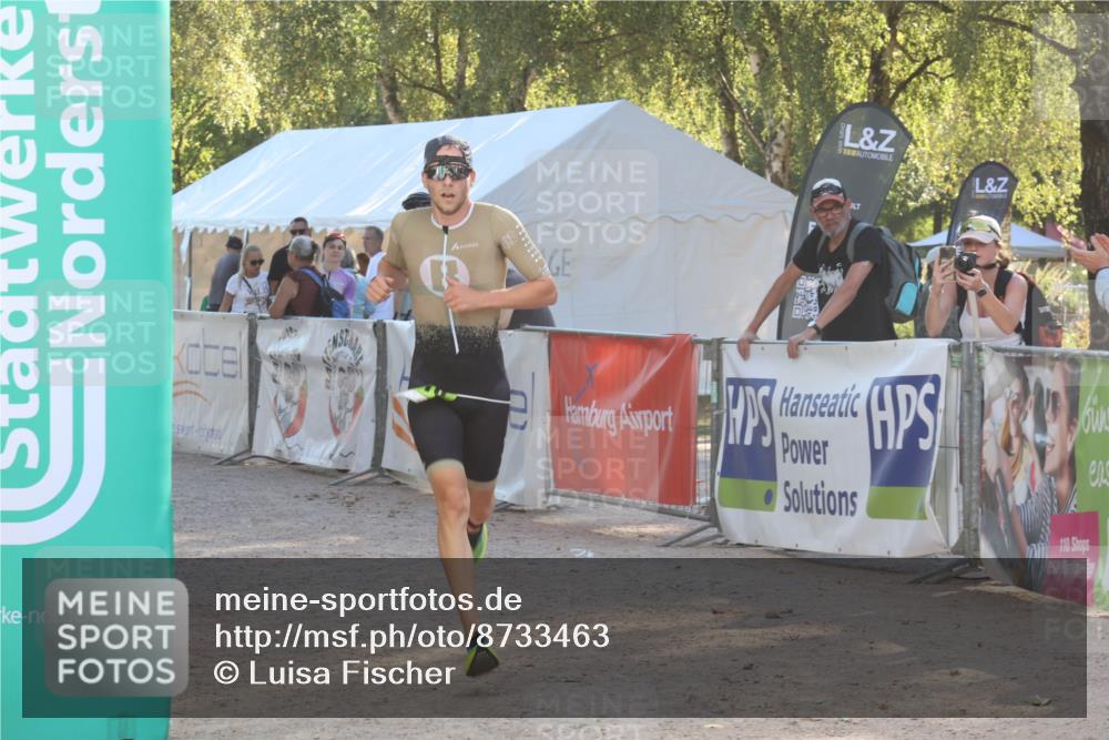 07.09.2025 - 19. Norderstedt Triathlon Luisa Fischer http://msf.ph/oto/8733463 07.09.2025 16:21:31 Ziel 510 meine-sportfotos.de