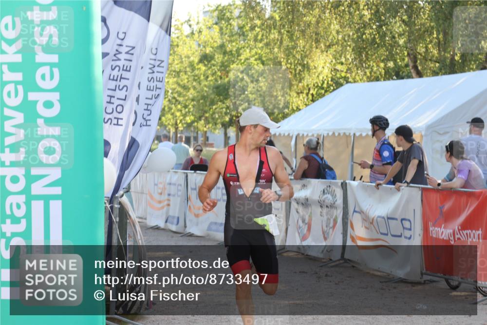 07.09.2025 - 19. Norderstedt Triathlon Luisa Fischer http://msf.ph/oto/8733497 07.09.2025 16:21:55 Ziel 504 meine-sportfotos.de