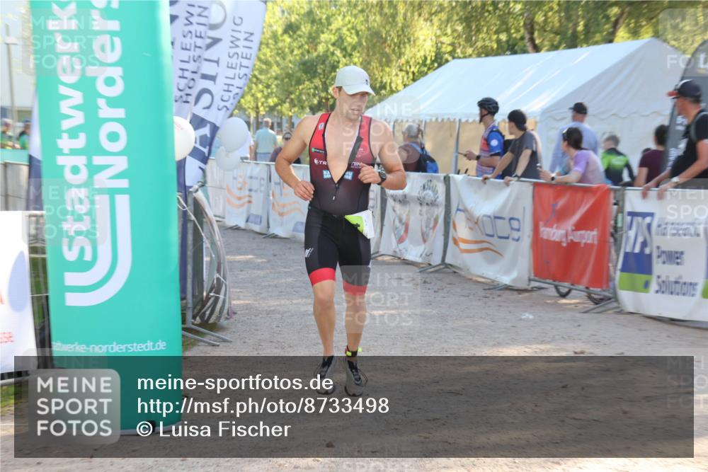 07.09.2025 - 19. Norderstedt Triathlon Luisa Fischer http://msf.ph/oto/8733498 07.09.2025 16:21:56 Ziel 504 meine-sportfotos.de