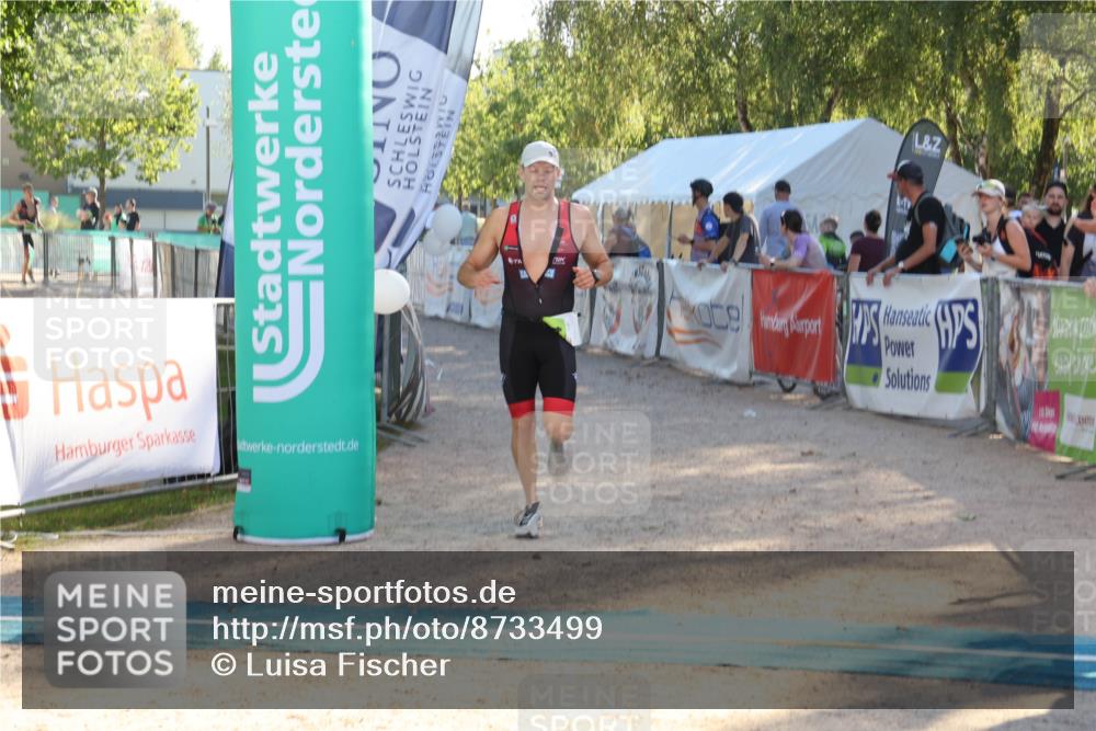 07.09.2025 - 19. Norderstedt Triathlon Luisa Fischer http://msf.ph/oto/8733499 07.09.2025 16:21:56 Ziel 504 meine-sportfotos.de