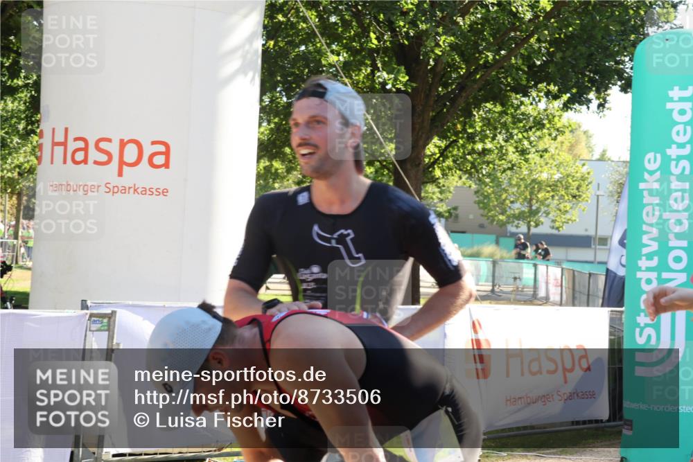 07.09.2025 - 19. Norderstedt Triathlon Luisa Fischer http://msf.ph/oto/8733506 07.09.2025 16:22:04 Ziel 504, 522, 541 meine-sportfotos.de