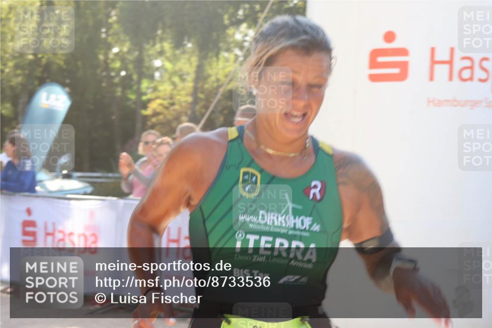 07.09.2025 - 19. Norderstedt Triathlon Luisa Fischer http://msf.ph/oto/8733536 07.09.2025 16:23:00 Ziel 1500 meine-sportfotos.de