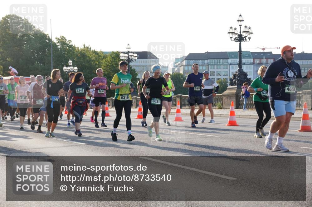 07.09.2025 - BARMER Alsterlauf Yannick Fuchs http://msf.ph/oto/8733540 07.09.2025 09:07:04 Laufen 4394, 3248, 2831, 3139, 3672, 6319, 946, 8031, 5911, 6, 4655 meine-sportfotos.de